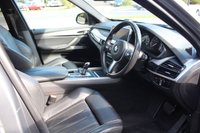 PRE-OWNED 2017 17 BMW X5 2.0 XDRIVE40E M SPORT 5d 242 BHP 