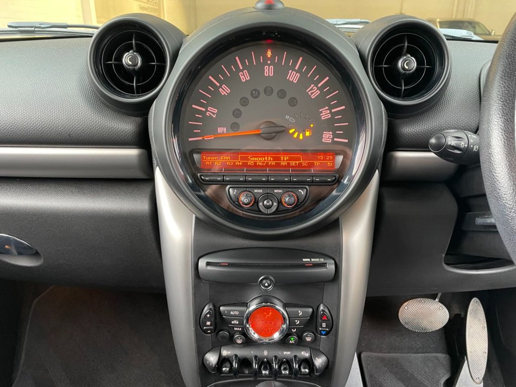 USED 2015 15 MINI COOPER 2.0 COOPER D 3d 112 BHP 