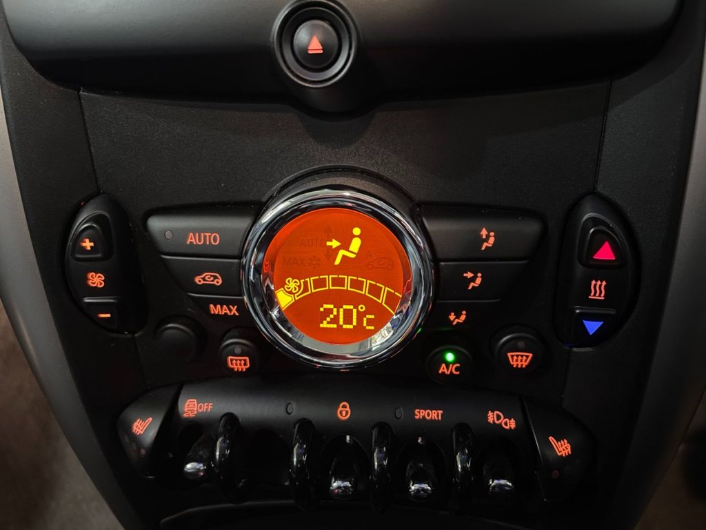USED 2015 15 MINI COOPER 2.0 COOPER D 3d 112 BHP 