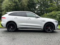 USED 2016 16 JAGUAR F-PACE 3.0 V6 S AWD 5d 296 BHP Digital Cockpit Body Styling