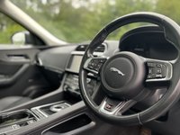 USED 2016 16 JAGUAR F-PACE 3.0 V6 S AWD 5d 296 BHP Digital Cockpit Body Styling