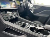 USED 2016 16 JAGUAR F-PACE 3.0 V6 S AWD 5d 296 BHP Digital Cockpit Body Styling