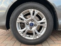 USED 2016 16 FORD B-MAX 1.6 ZETEC 5d 104 BHP EXCEPTIONAL SERVICE HISTORY