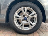USED 2016 16 FORD B-MAX 1.6 ZETEC 5d 104 BHP EXCEPTIONAL SERVICE HISTORY