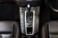 USED 2017 67 PORSCHE MACAN 3.0 D S PDK 5d 258 BHP 21 inch Turbo, BOSE, Pan Roof, 24 month warranty