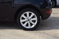 USED 2009 59 FORD FIESTA 1.4 ZETEC 16V 5d 96 BHP 