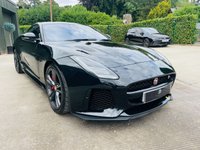 USED 2019 69 JAGUAR F-TYPE 5.0 V8 SVR 2d 567 BHP F/S/H, Pan Roof, Meridan Sound