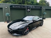 USED 2019 69 JAGUAR F-TYPE 5.0 V8 SVR 2d 567 BHP F/S/H, Pan Roof, Meridan Sound