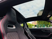 USED 2019 69 JAGUAR F-TYPE 5.0 V8 SVR 2d 567 BHP F/S/H, Pan Roof, Meridan Sound