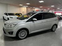 USED 2013 13 FORD GRAND C-MAX 1.0 TITANIUM 5d 124 BHP * 7 SEATS * PARK SENSORS *  PRIVACY * CLIMATE * 17" ALLOYS *