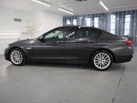 USED 2013 63 BMW 5 SERIES 3.0 530D LUXURY 4d 255 BHP A STUNNING BMW 5 SERIES LOADED WITH FACTORY EXTRAS & BMW SERVICE HISTORY