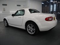 USED 2014 14 MAZDA MX-5 1.8 I ROADSTER SE 2d 125 BHP STUNNING LOW MILEAGE WITH DEALERSHIP SERVICE HISTORY.