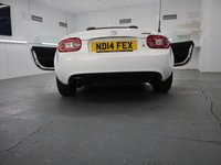 USED 2014 14 MAZDA MX-5 1.8 I ROADSTER SE 2d 125 BHP STUNNING LOW MILEAGE WITH DEALERSHIP SERVICE HISTORY.