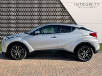 USED 2017 17 TOYOTA CHR 1.8 EXCEL 5d 122 BHP PARKING, LANE & BLIND SPOT ASSIST!