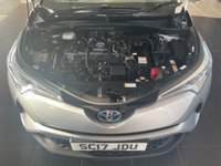 USED 2017 17 TOYOTA CHR 1.8 EXCEL 5d 122 BHP PARKING, LANE & BLIND SPOT ASSIST!