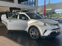 USED 2017 17 TOYOTA CHR 1.8 EXCEL 5d 122 BHP PARKING, LANE & BLIND SPOT ASSIST!