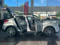 USED 2017 17 TOYOTA CHR 1.8 EXCEL 5d 122 BHP PARKING, LANE & BLIND SPOT ASSIST!