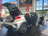 USED 2017 17 TOYOTA CHR 1.8 EXCEL 5d 122 BHP PARKING, LANE & BLIND SPOT ASSIST!