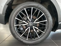 USED 2017 17 TOYOTA CHR 1.8 EXCEL 5d 122 BHP PARKING, LANE & BLIND SPOT ASSIST!