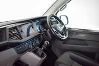 USED 2020 70 VOLKSWAGEN TRANSPORTER T6.1 T32 2.0 TDI 150PS HIGHLINE KOMBI LWB Factory 150 Kombi LWB