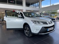 USED 2015 65 TOYOTA RAV4 2.0 D-4D ICON AWD 5d 124 BHP REVERSE CAMERA, ELECTRIC TAILGATE