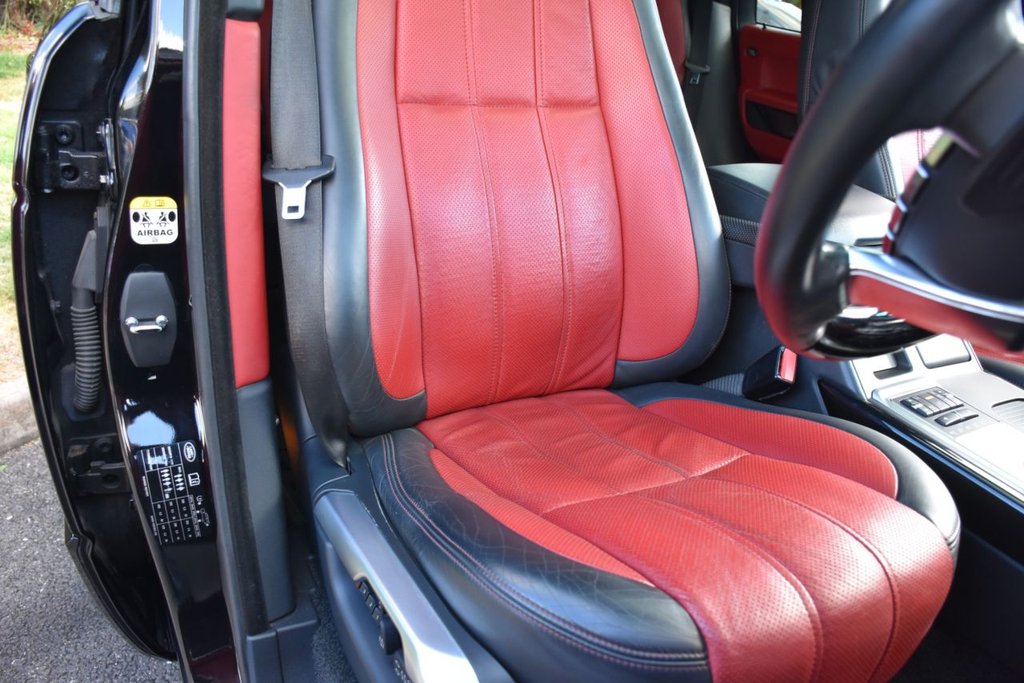 USED 2010 60 LAND ROVER RANGE ROVER 4.4 TDV8 AUTOBIOGRAPHY BLACK 5d 313 BHP 