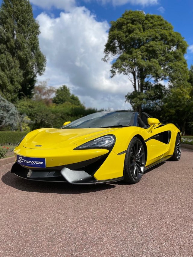 View our MCLAREN 570S