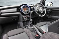 USED 2014 64 MINI HATCH COOPER 1.5 COOPER D 5d 114 BHP 2 Owners (Plus Mini), Mini History, Over &pound;4500 Extras, &pound;0 Tax, Over 70MPG