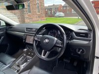 USED 2015 65 SKODA SUPERB 2.0 SE L EXECUTIVE TDI DSG 5d 188 BHP 