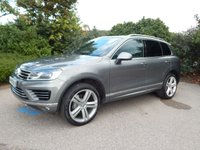 USED 2016 66 VOLKSWAGEN TOUAREG 3.0 V6 R-LINE PLUS TDI BLUEMOTION TECHNOLOGY 5d 259 BHP HEATED SEATS--SATNAV-FSH