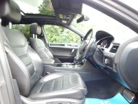 USED 2016 66 VOLKSWAGEN TOUAREG 3.0 V6 R-LINE PLUS TDI BLUEMOTION TECHNOLOGY 5d 259 BHP HEATED SEATS--SATNAV-FSH