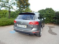 USED 2016 66 VOLKSWAGEN TOUAREG 3.0 V6 R-LINE PLUS TDI BLUEMOTION TECHNOLOGY 5d 259 BHP HEATED SEATS--SATNAV-FSH