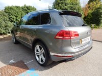 USED 2016 66 VOLKSWAGEN TOUAREG 3.0 V6 R-LINE PLUS TDI BLUEMOTION TECHNOLOGY 5d 259 BHP HEATED SEATS--SATNAV-FSH