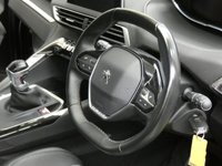 USED 2019 68 PEUGEOT 5008 1.5 BLUEHDI S/S ALLURE 5d 129 BHP 7 SEATS SAT NAV PART LEATHER FULL PEUGEOT SERVICE HISTORY 1 OWNER 6 MONTHS GOLD WARRANTY