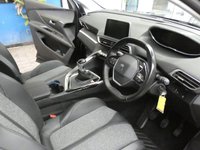 USED 2019 68 PEUGEOT 5008 1.5 BLUEHDI S/S ALLURE 5d 129 BHP 7 SEATS SAT NAV PART LEATHER FULL PEUGEOT SERVICE HISTORY 1 OWNER 6 MONTHS GOLD WARRANTY