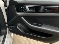 USED 2017 PORSCHE PANAMERA 3.0 4 SPORT TURISMO PDK 5d 326 BHP Crayon Grey, Over &pound;20,k Extras