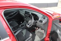 USED 2017 17 HYUNDAI I30 1.6 CRDI PREMIUM 5d 109 BHP FRONT AND REAR DASHCAM