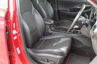 USED 2017 17 HYUNDAI I30 1.6 CRDI PREMIUM 5d 109 BHP FRONT AND REAR DASHCAM
