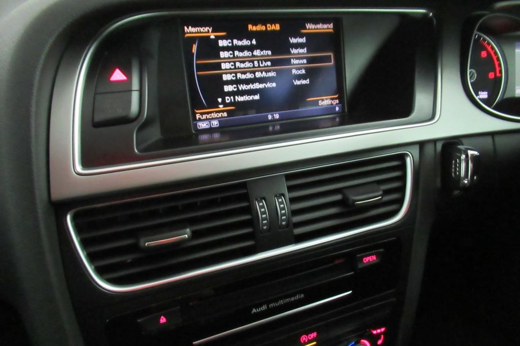 USED 2014 64 AUDI A4 2.0 AVANT TDI SE TECHNIK 5d 134 BHP 