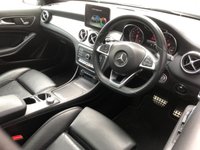 USED 2017 17 MERCEDES-BENZ GLA-CLASS 1.6 GLA 200 AMG LINE PREMIUM PLUS 5d 154 BHP BLACK NAPPA LEATHER