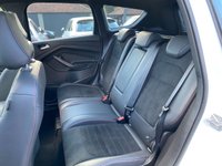 USED 2018 18 FORD KUGA 1.5 ST-LINE X 5d 180 BHP Panoramic Sunroof + Navigation + Power tailgate