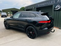 USED 2016 66 JAGUAR F-PACE 3.0 V6 S AWD 5d 375 BHP F/Jag/S/H, Over &pound;12,k Extras