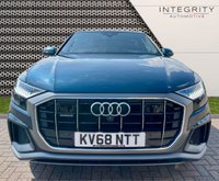USED 2018 68 AUDI Q8 3.0 TDI QUATTRO S LINE 5d 282 BHP HUGE SPEC, RARE GALAXY BLUE