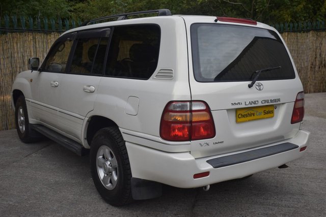 View our TOYOTA LANDCRUISER AMAZON