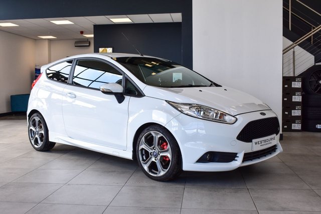 2016 65 Ford Fiesta 1.6 ST-2 3d 180 BHP