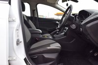 USED 2014 63 FORD FOCUS 1.6 ZETEC S ECOBOOST 5d 178 BHP 