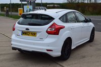 USED 2014 63 FORD FOCUS 1.6 ZETEC S ECOBOOST 5d 178 BHP 