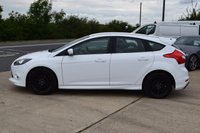 USED 2014 63 FORD FOCUS 1.6 ZETEC S ECOBOOST 5d 178 BHP 