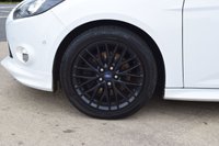 USED 2014 63 FORD FOCUS 1.6 ZETEC S ECOBOOST 5d 178 BHP 
