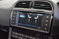 USED 2016 16 JAGUAR F-PACE 3.0 V6 S AWD 5d 296 BHP 22-in Alloys, Pan Roof, Camera